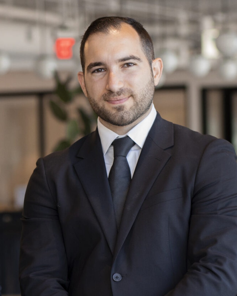 Eli Banayan